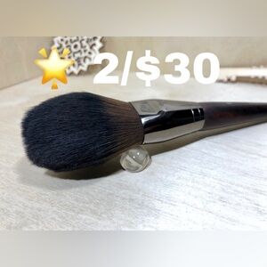🌟 MUFE Straight & Wavy #128 Brush
